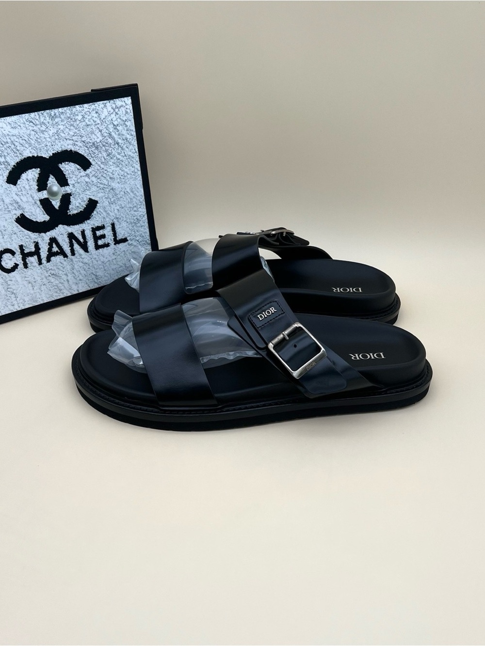 🚩steal Dior Black Leather Buckle Slide Sandals with Silver Hardware